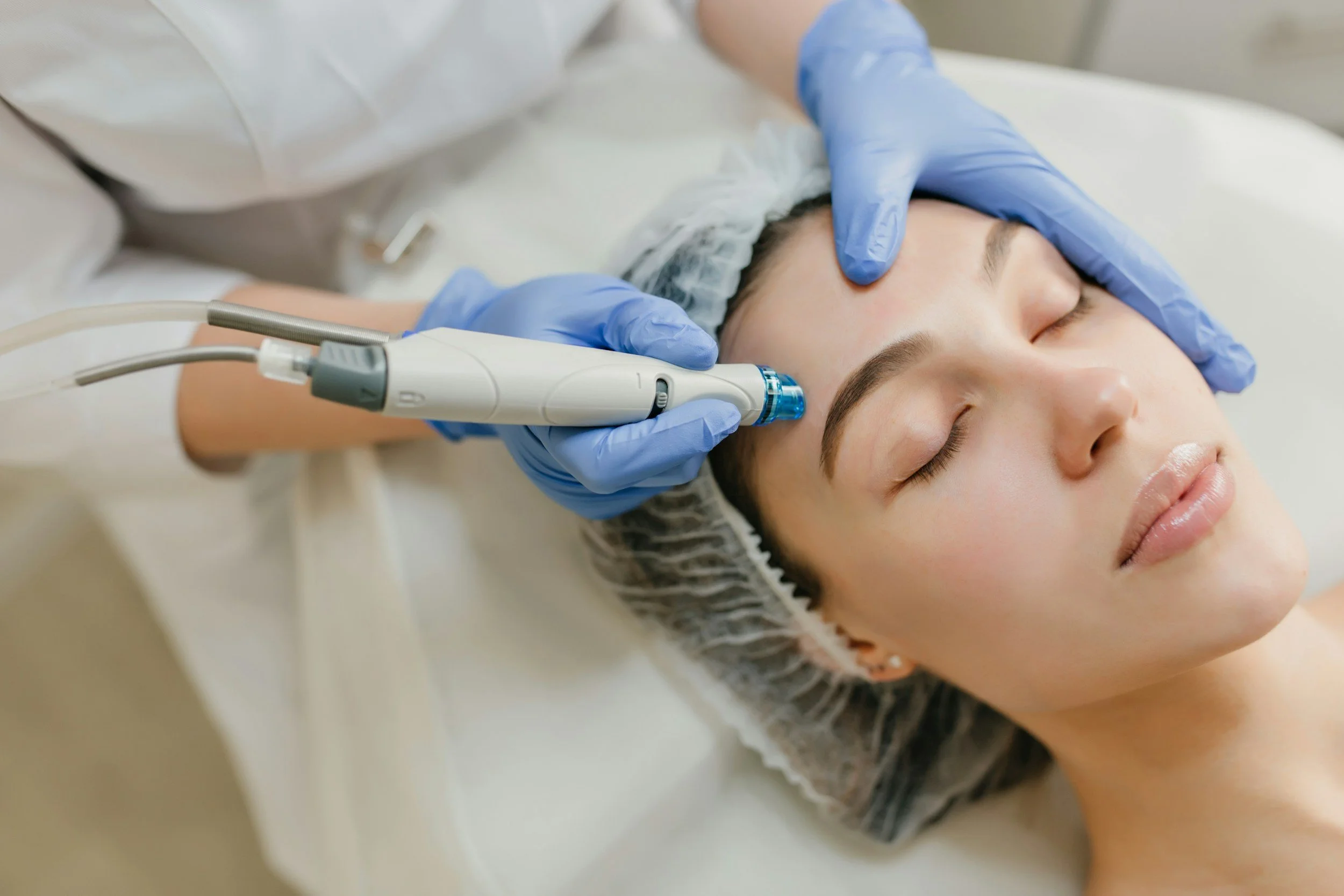  Dermatology 